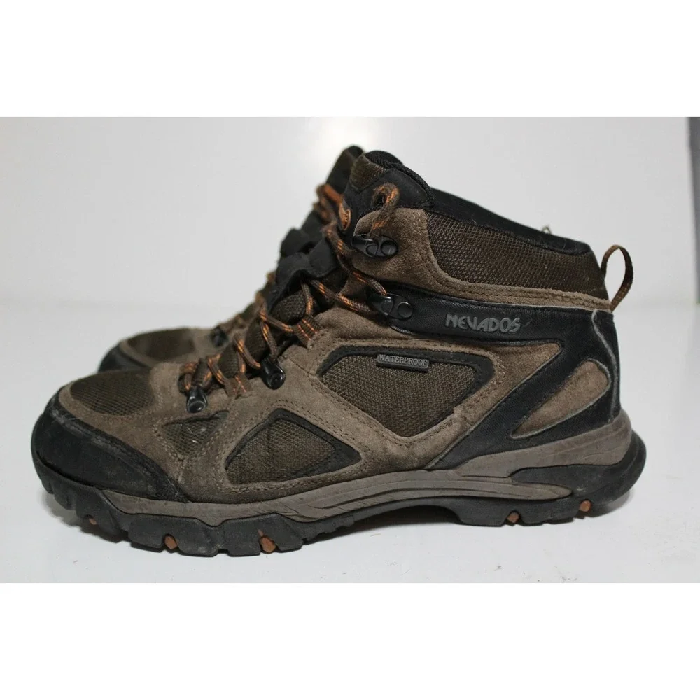 Nevados Spire Waterproof Mid Mens 9.5 Tan Brown Round Toe Lace Up Hiking Boot
